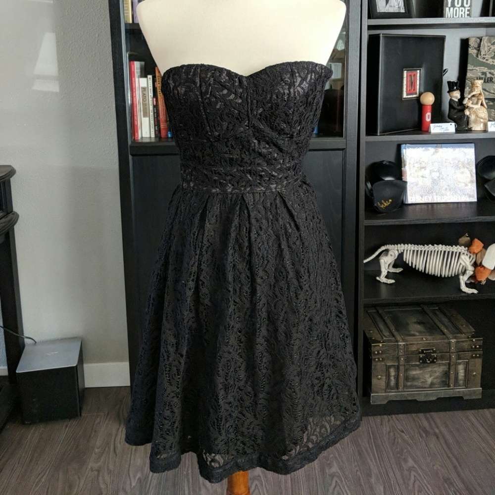 .. Francesca's.. black strapeless dress